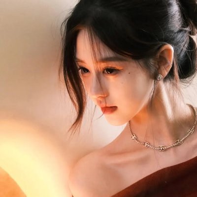 黄昏时分、牵着手